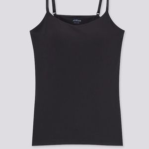 Set of 4 Uniqlo built in bra tank tops/camisole